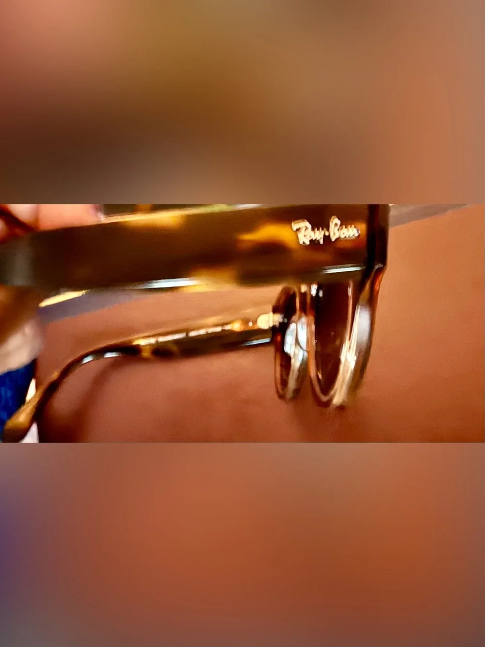 Ray-Ban Tortoiseshell Round Sunglasses with Brown Lenses